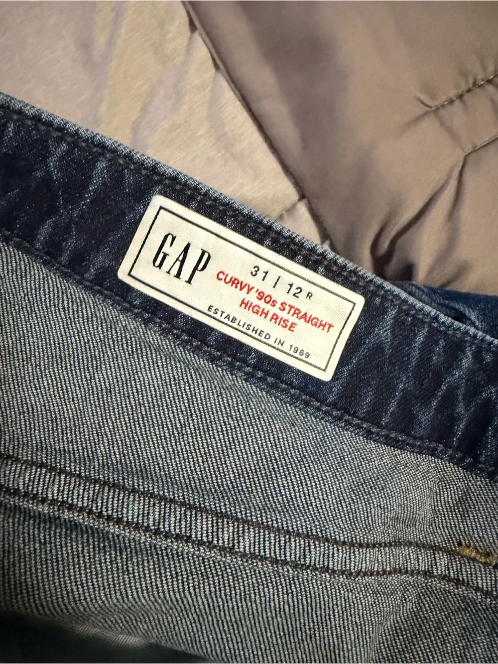 GAP Curvy High Rise '90s Slim Straight Jeans - Picture 4 of 4